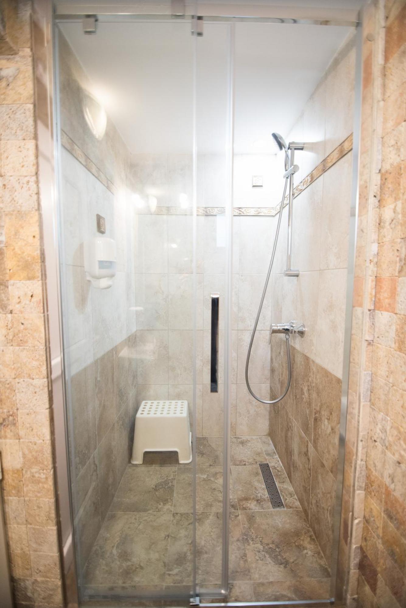 Pensiunea La Gura Portitei - Jurilovca Hotel Buitenkant foto
